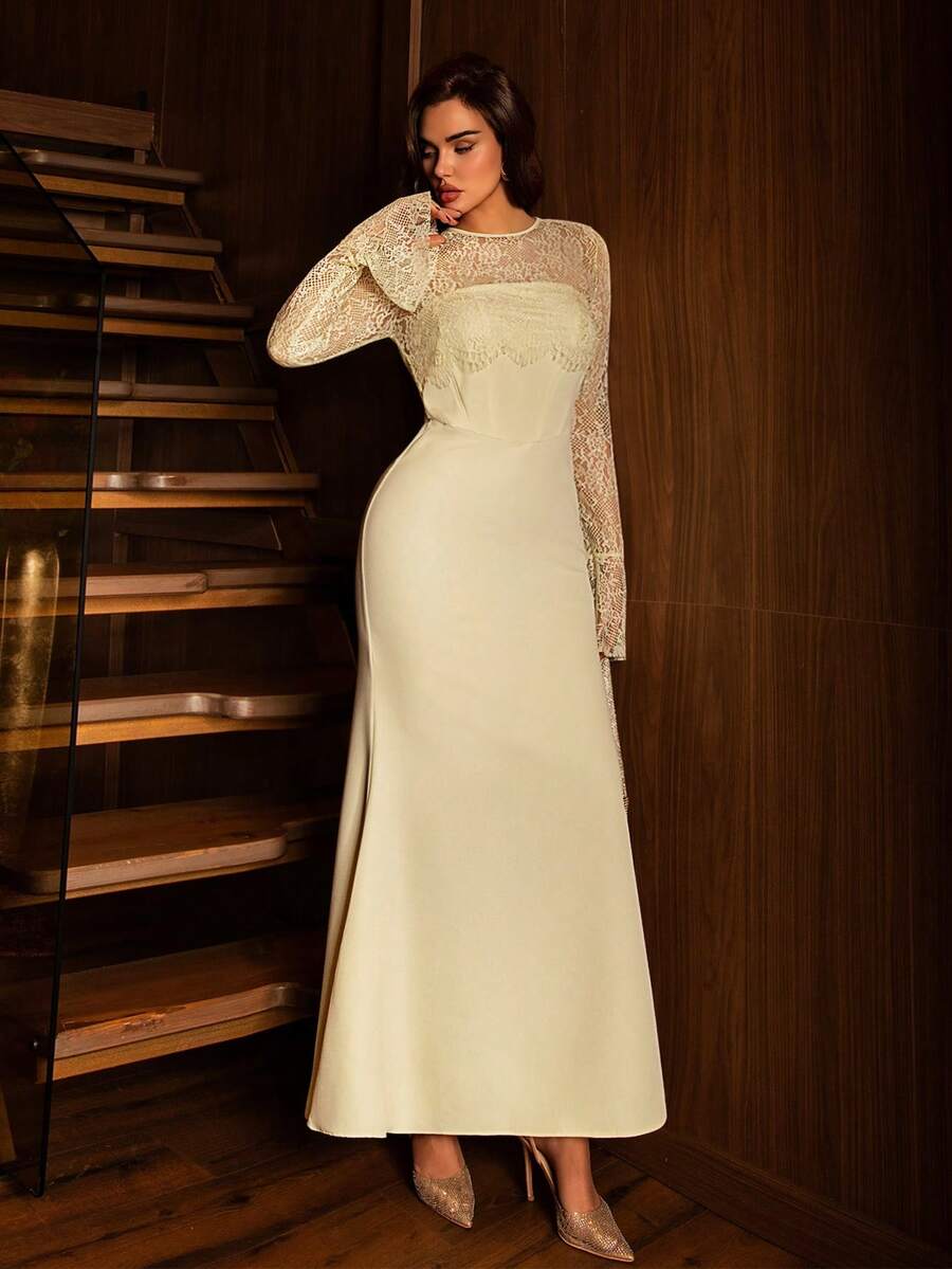 SHEIN Modelyn فستان أصفر طويل بدون أكتاف مزين بالدانتيل