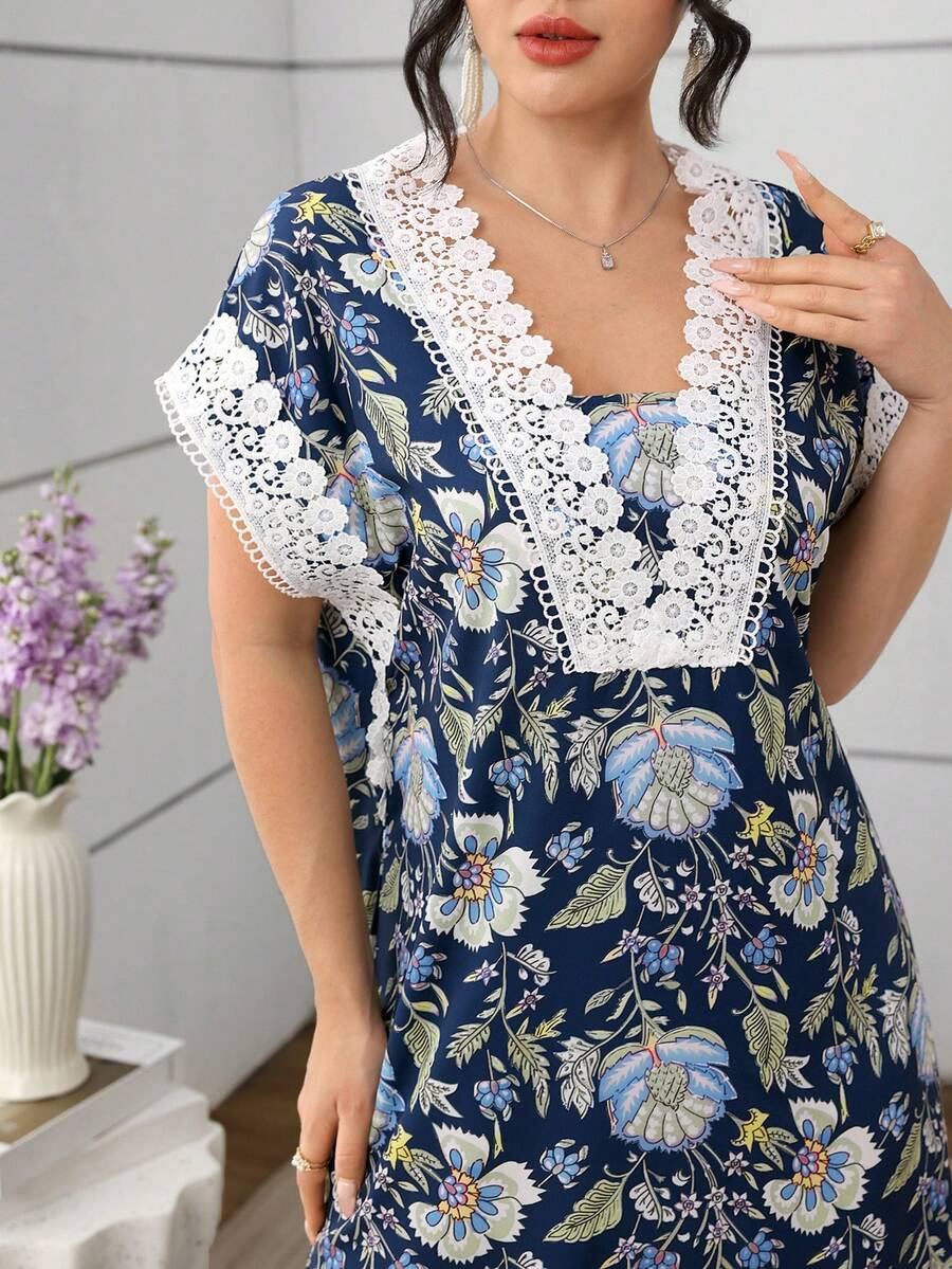 SHEIN Lacomfia فستان بأكمام طويلة بطباعة زهرية ودانتيل  بلون أزرق بحري