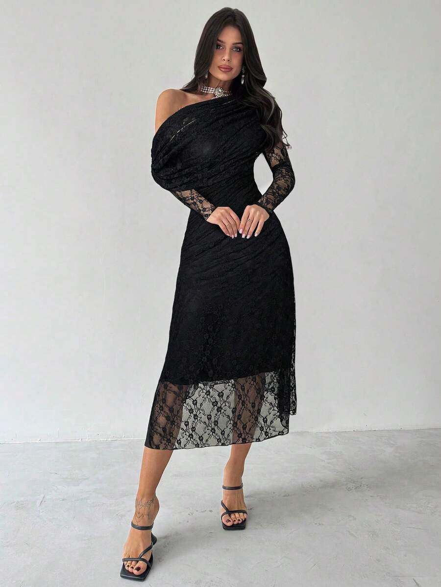 SHEIN فستان أسود بأكمام طويلة وكتف غير متماثل وخصر مطوي بالدانتيل
