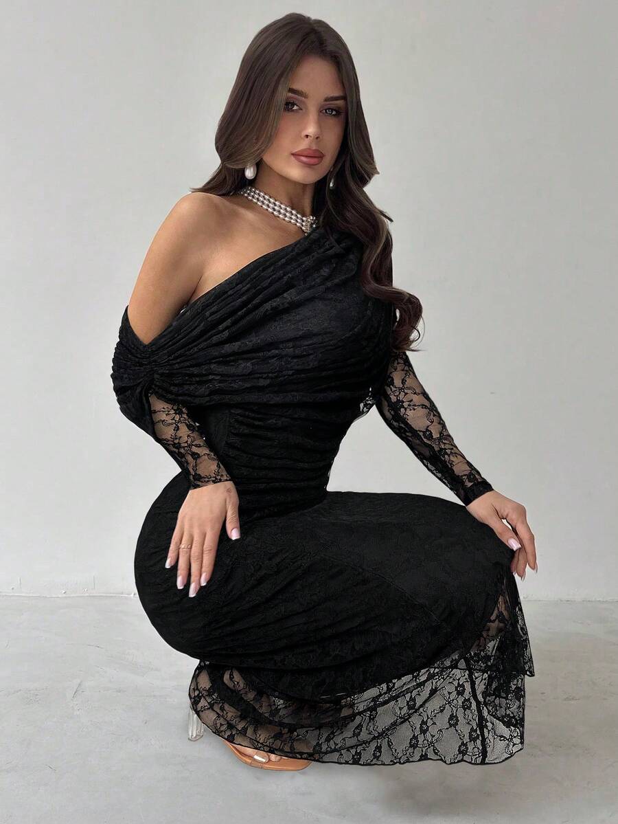 SHEIN فستان أسود بأكمام طويلة وكتف غير متماثل وخصر مطوي بالدانتيل