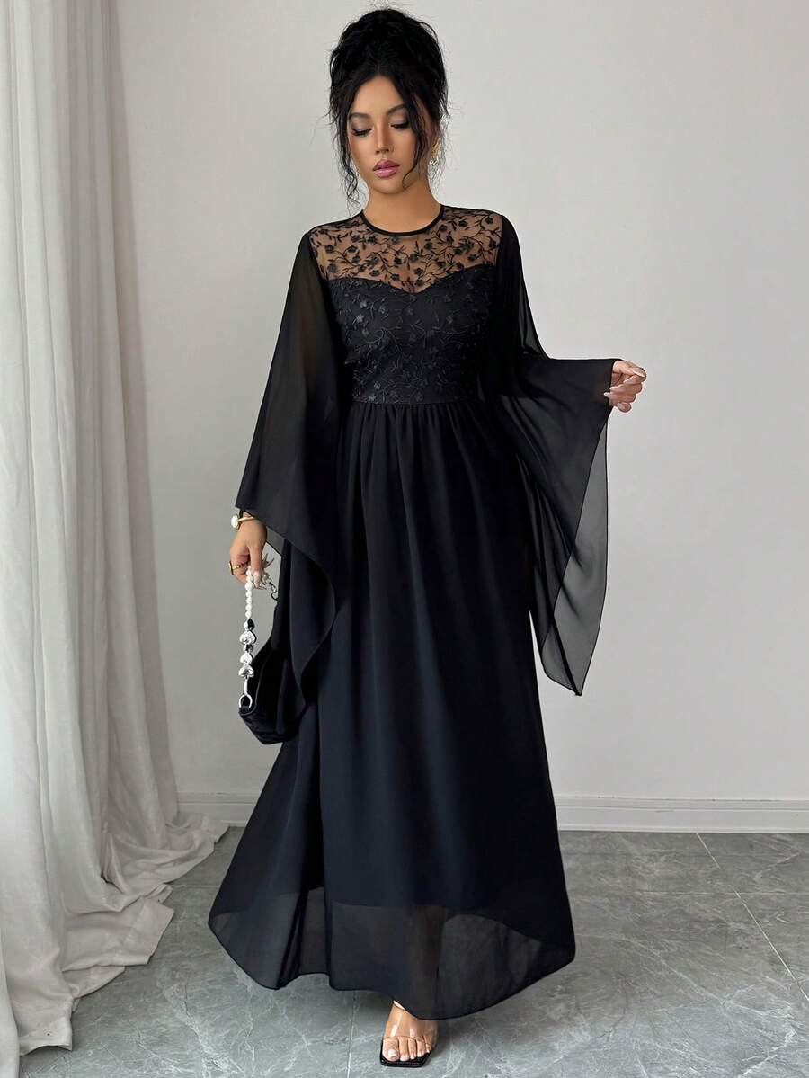 SHEIN Raffinéa فستان أسود بأكمام واسعة مزخرف بالزهور على شبكة سوداء