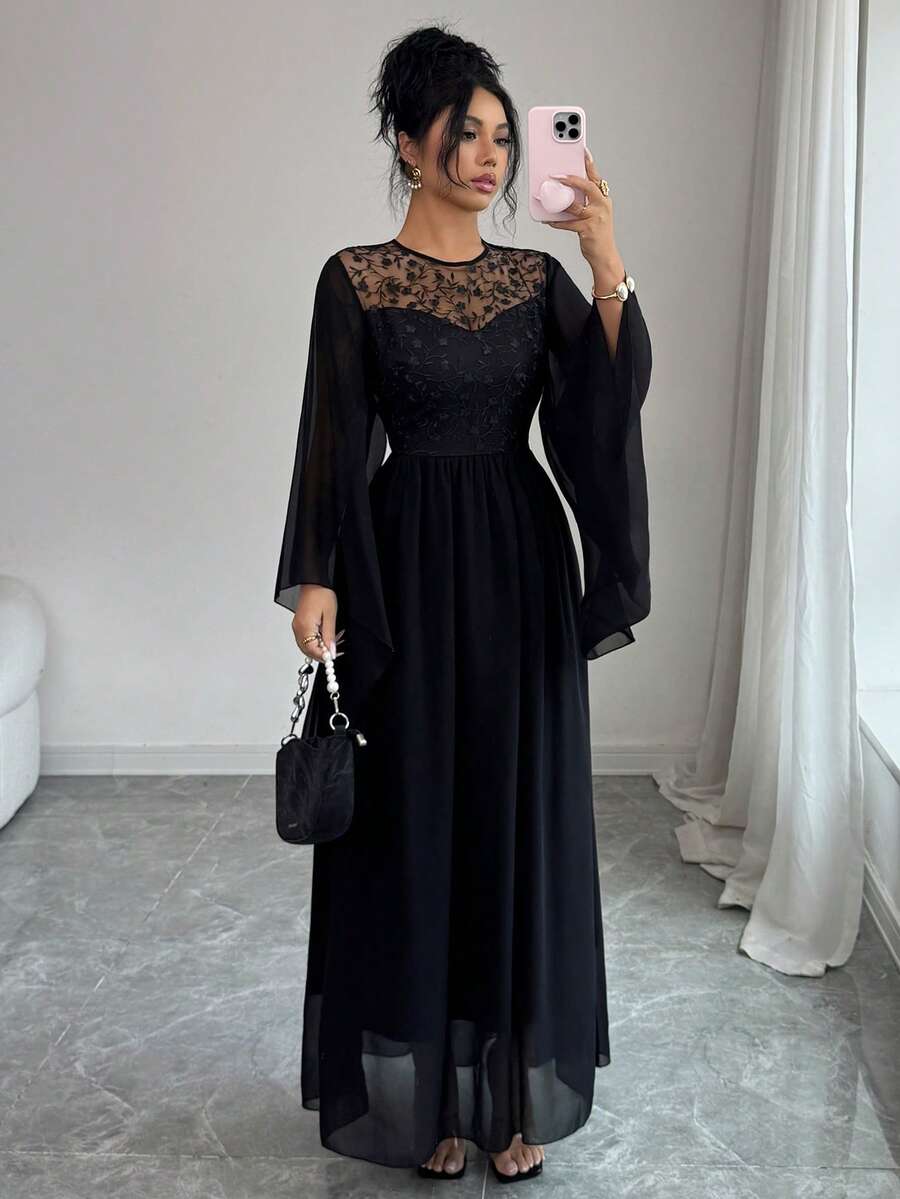 SHEIN Raffinéa فستان أسود بأكمام واسعة مزخرف بالزهور على شبكة سوداء