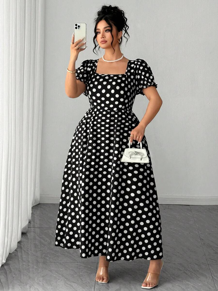 SHEIN Elenzga فستان للمقاسات الكبيرة بطبعة نقاط بولكا وربطة عنق بأكمام قصيرة