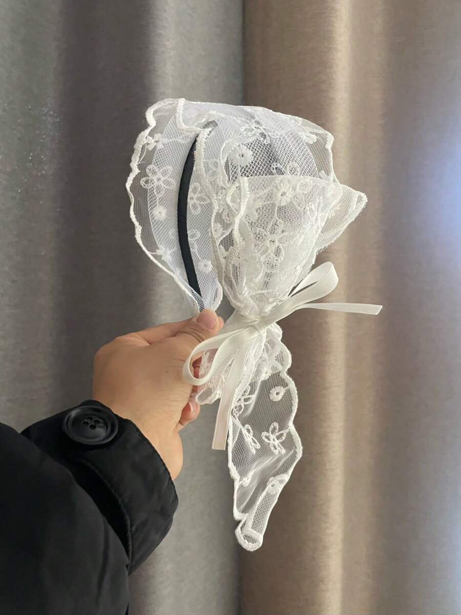 SHEIN شريط شعر بشكل فيونكة من الدانتيل بضغط عالي