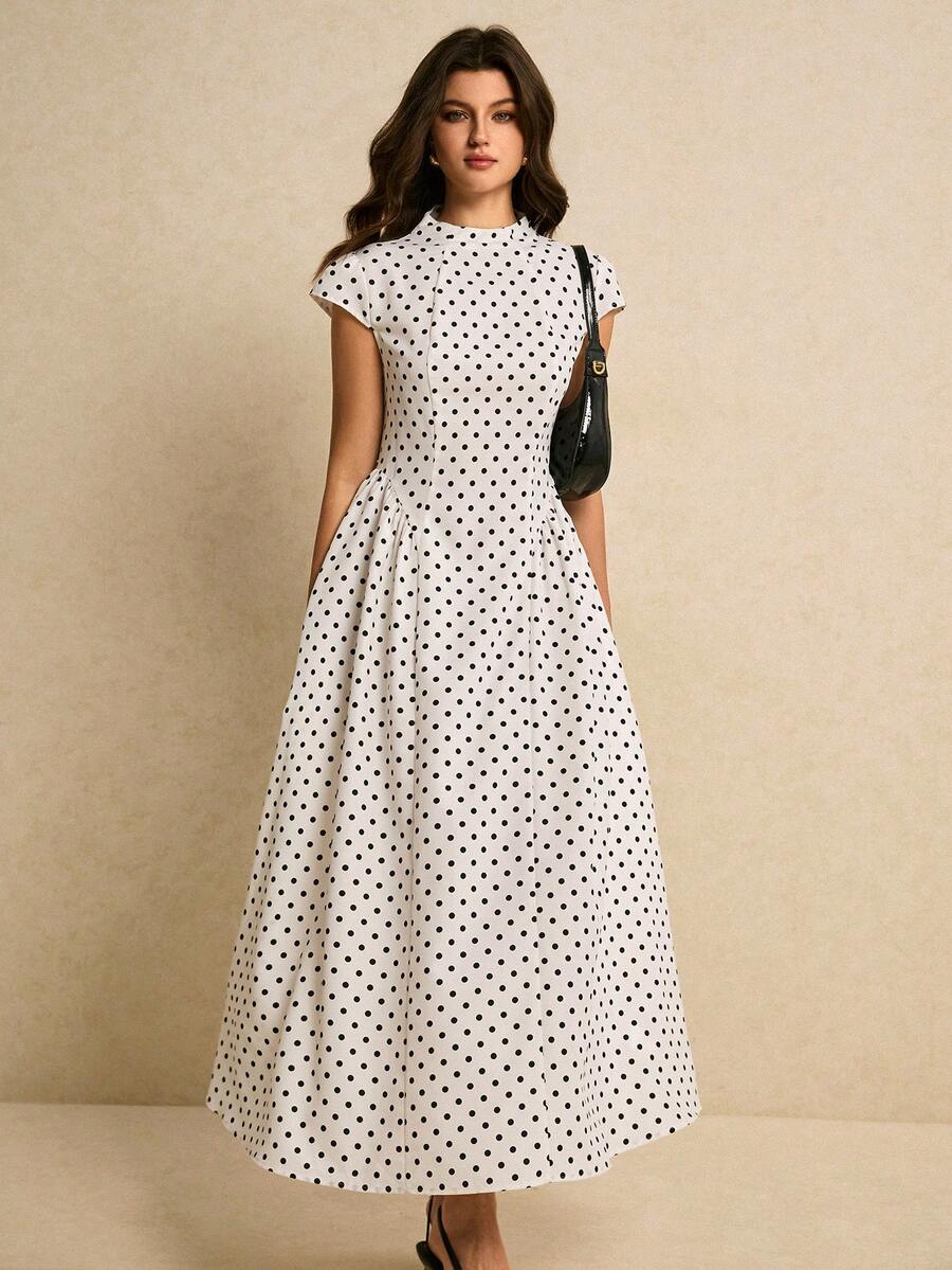 SHEIN فستان طويل أنيق مطبوع بنقاط كبيرة بأكمام دولمان