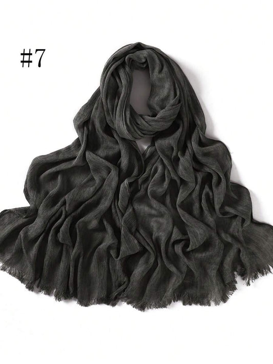 SHEIN وشاح نسائي مطوي بلون أخضر عسكري مع شرابات