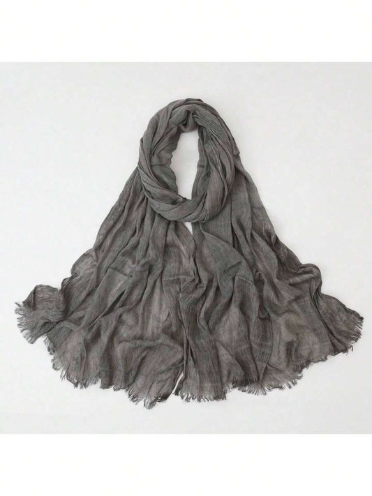 SHEIN حجاب نسائي مطوي بلون رمادي مع شرابات ناعم وقابل للتنفس