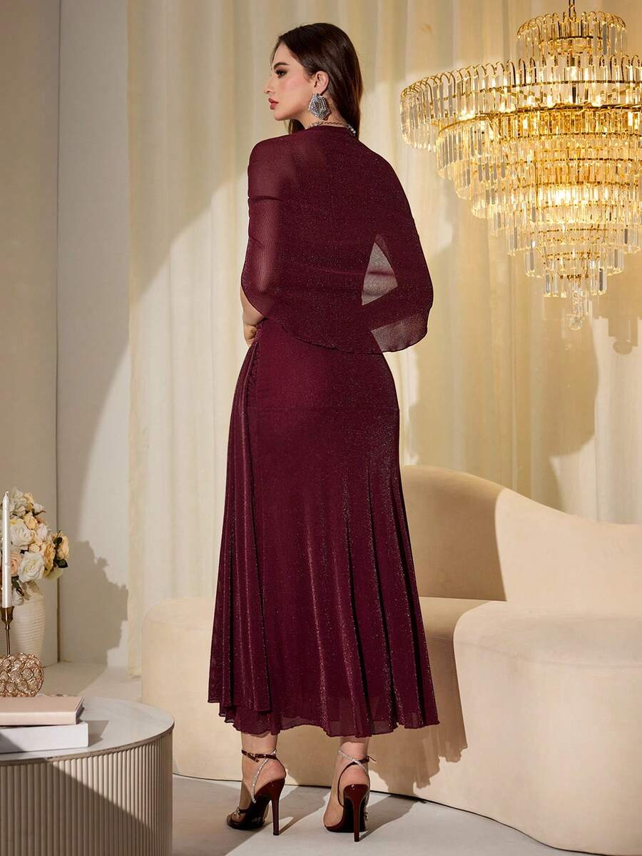 SHEIN Modelyn فستان طويل بخيوط لامعة بأكمام شال من الشبك