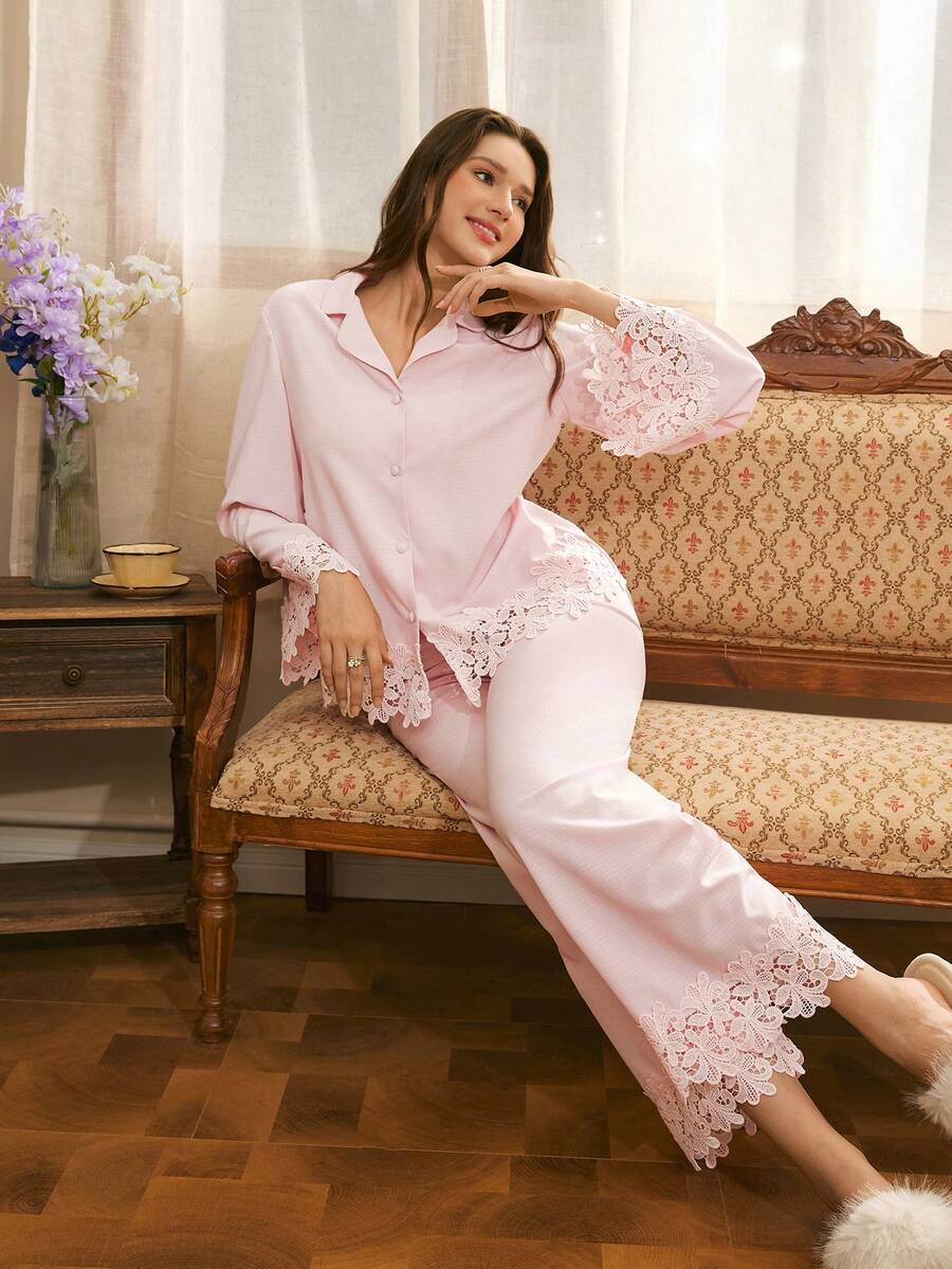 SHEIN Côtesoire طقم بيجامة وردية بفتحة أمامية وتصميم بطيات أنيق