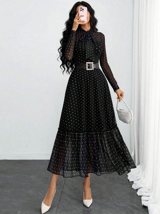 SHEIN فستان أسود أنيق بنقشة نقاط