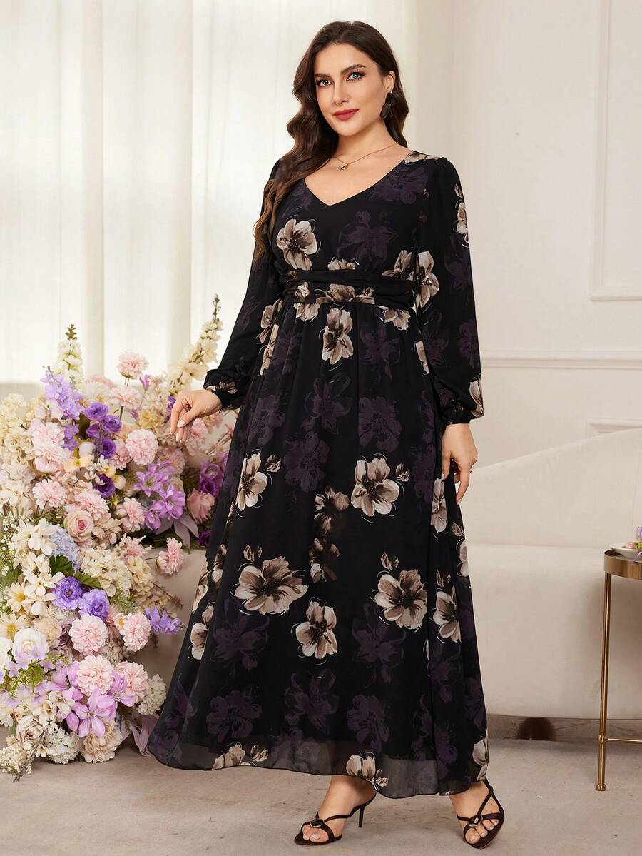 SHEIN Modelyn فستان للمقاسات الكبيرة من الشيفون مطبوع بزهور