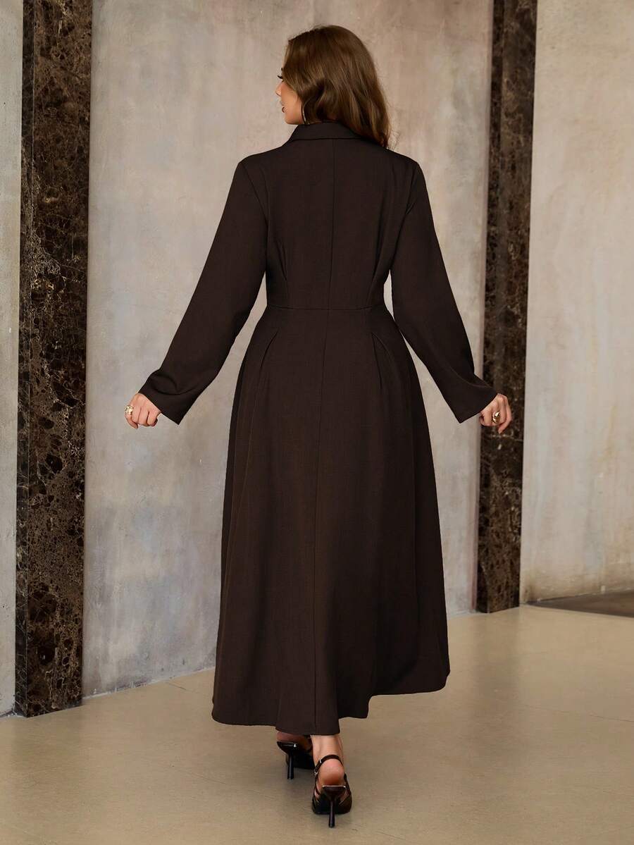 SHEIN Roveilla فستان بني نجوم ذهبية للمقاسات الكبيرة بأكمام طويلة وياقة طية