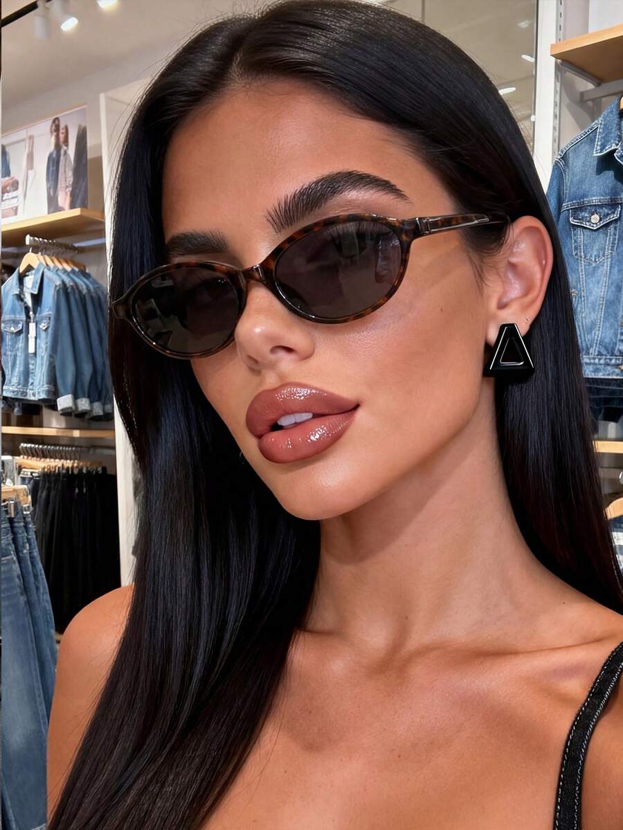 SHEIN نظارة شمس بيضاوية بطبعة نمر