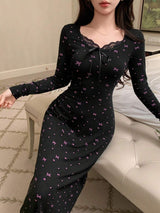 SHEIN DAZY فستان نوم أسود طويل بطبعة فيونكة مع تطريز دانتيل مربوطة الخصر