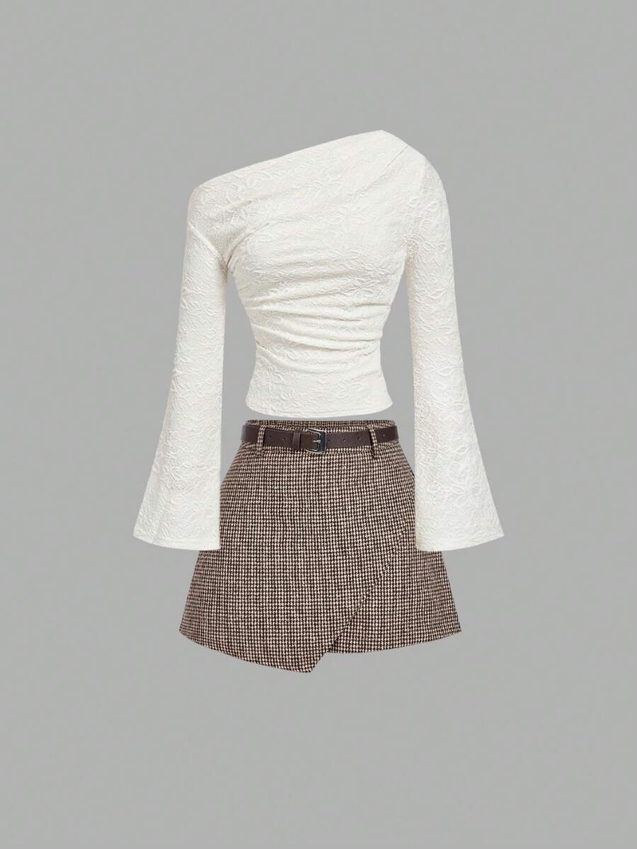 SHEIN MOD تي شيرت بكتف واحد بطبعة جاكار زهور بلون مشمشي