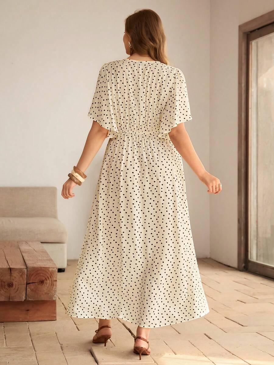 SHEIN Roveilla فستان للمقاسات الكبيرة بطبعة نقاط وخصر قابل للتعديل وأكمام منتفخة