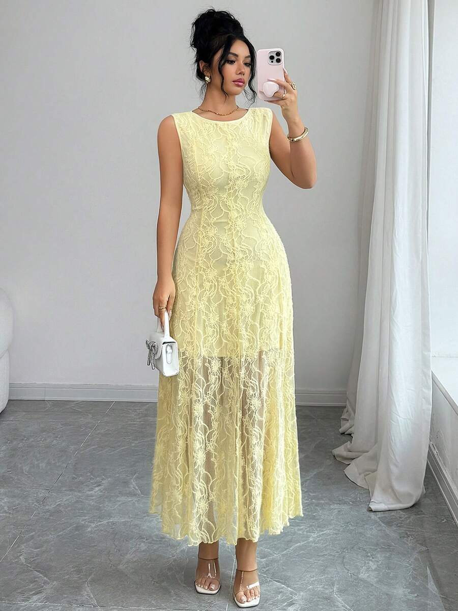 SHEIN Modelyn فستان أصفر بدون أكمام مزخرف بالزهور والدانتيل الفرنسي