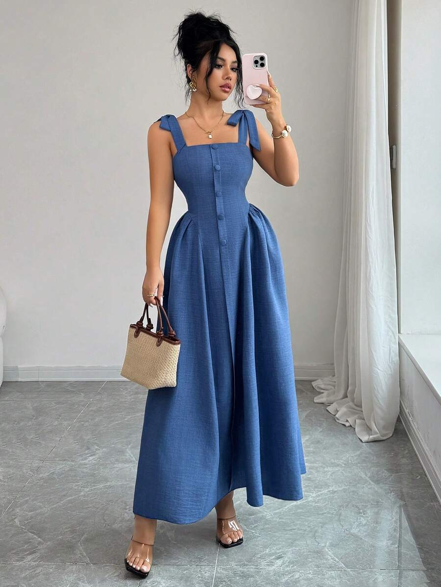 SHEIN Elenzya فستان أزرق طويل مريح بنسيج منسوج