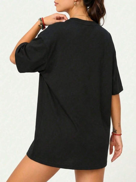 SHEIN تي شيرت أسود فضفاض بياقة دائرية وأكمام قصيرة