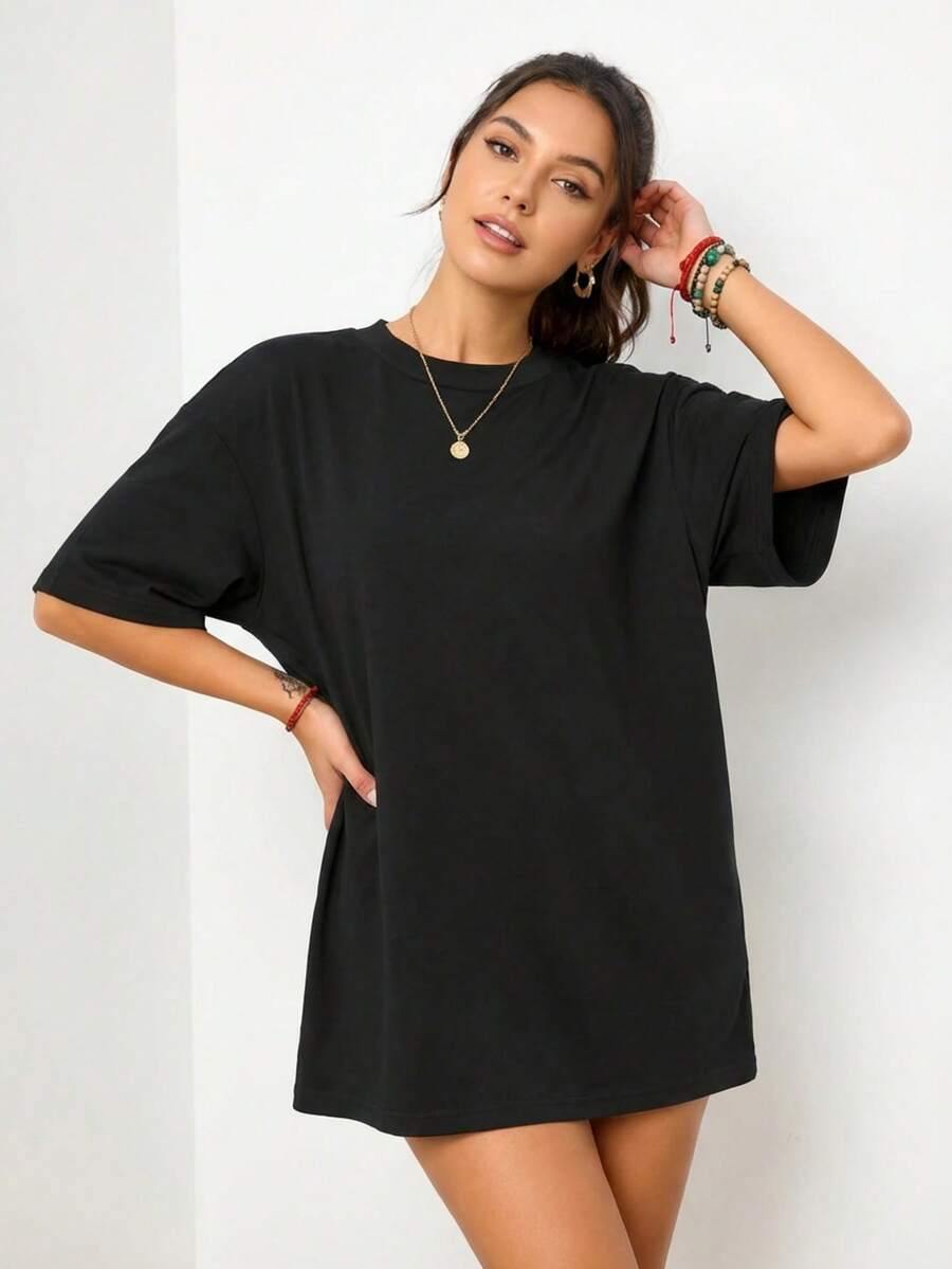 SHEIN تي شيرت أسود فضفاض بياقة دائرية وأكمام قصيرة
