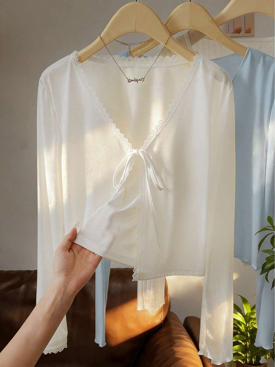 SHEIN Resyla بلوزة نسائية خفيفة من الكروشيه والشيفون بدون أكمام