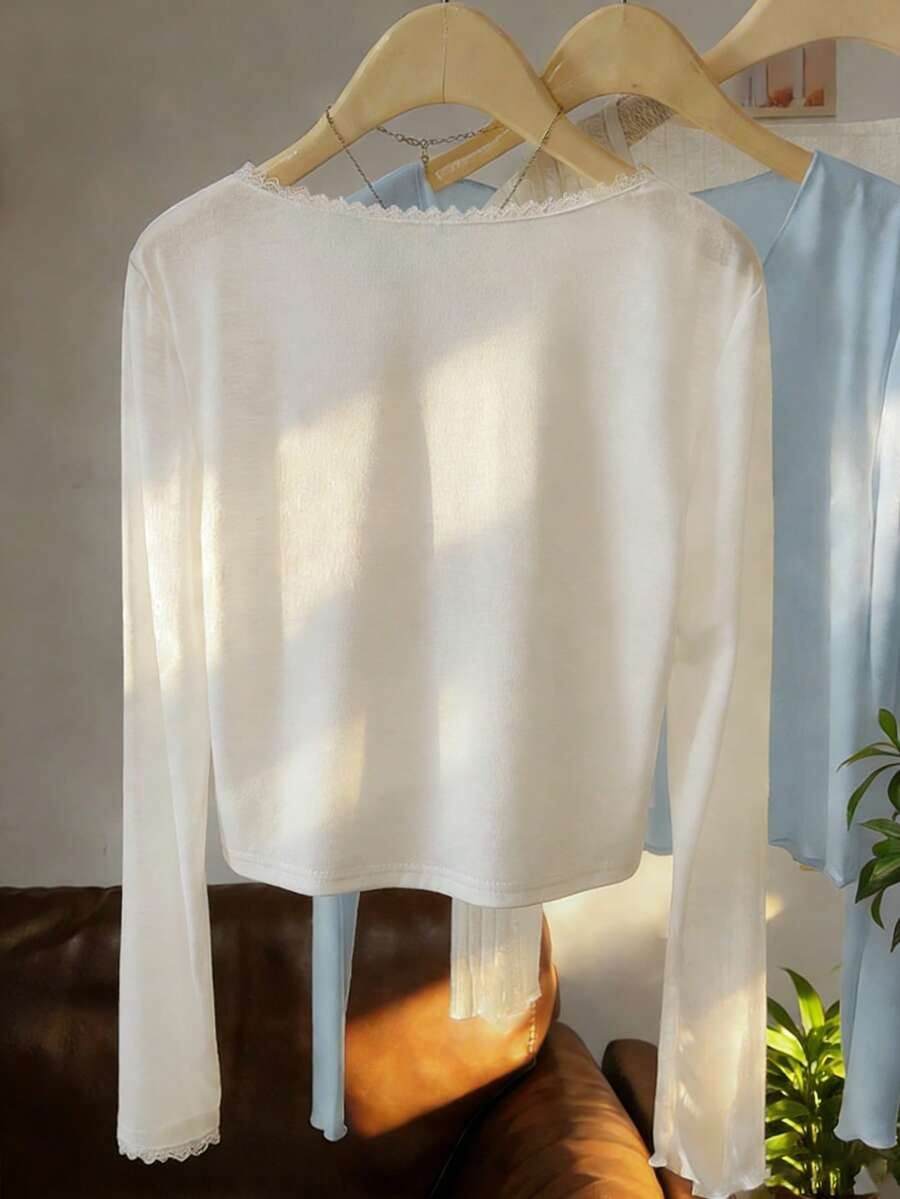 SHEIN Resyla بلوزة نسائية خفيفة من الكروشيه والشيفون بدون أكمام