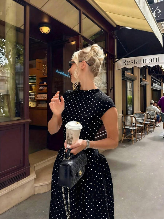 SHEIN فستان أسود فضفاض بطبعة باتشورك