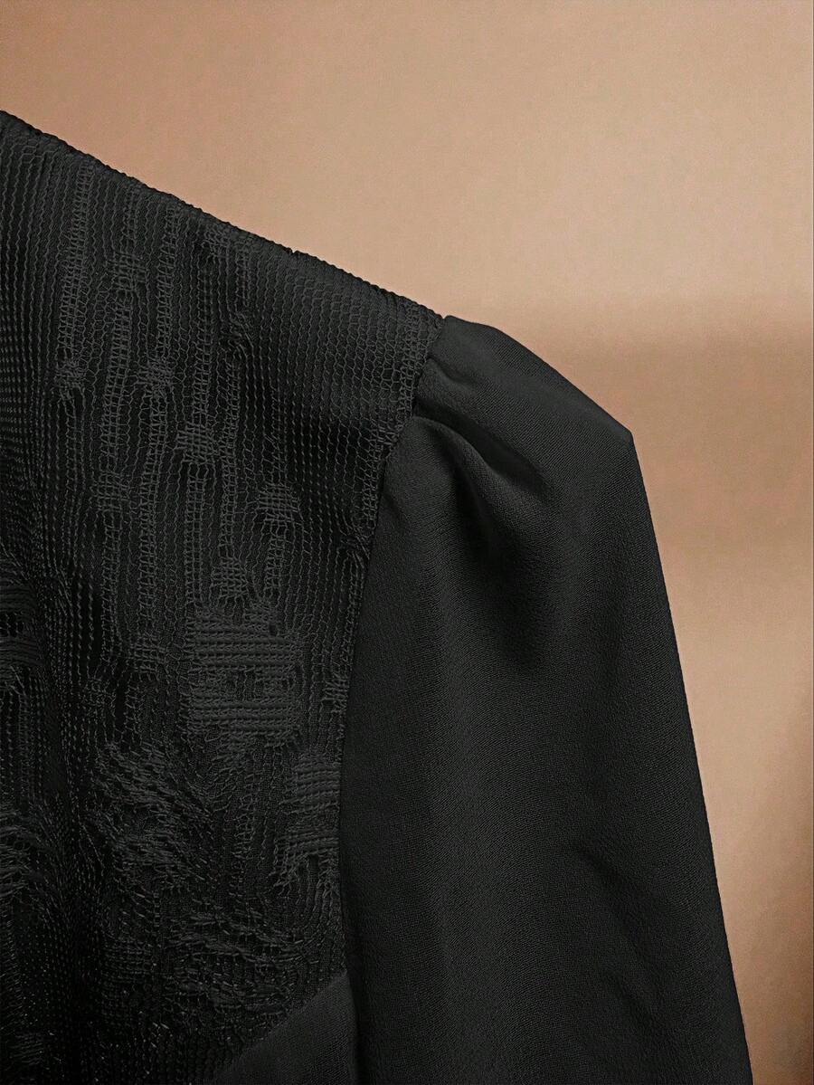 SHEIN GlowEve جاكيت نسائي خفيف بنقشة زهور