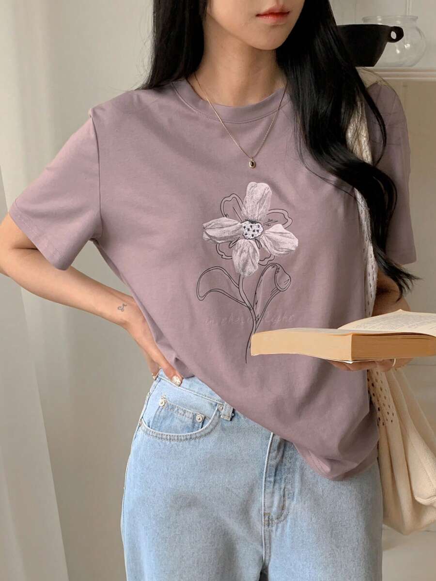 SHEIN DAZY تي شيرت كاجوال فضفاض بطبعة زهور بلون أرجواني
