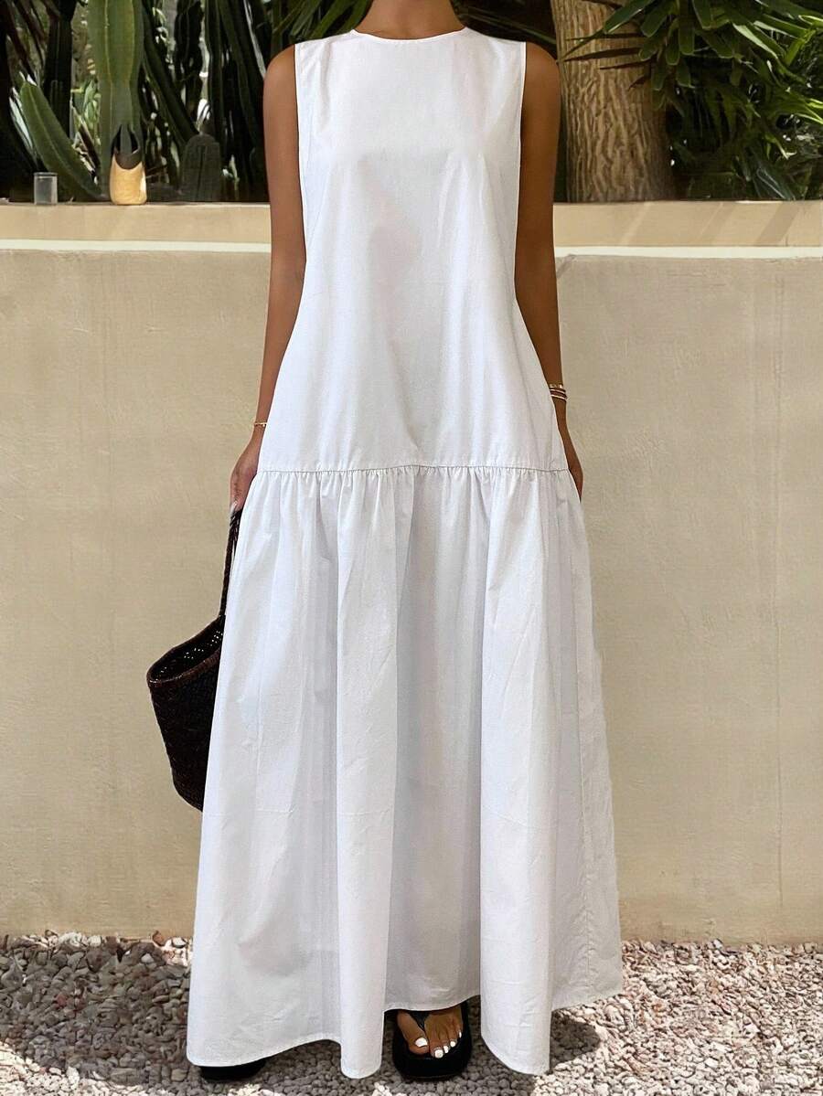 SHEIN LIVESSO فستان أبيض طويل بدون أكمام كاجوال