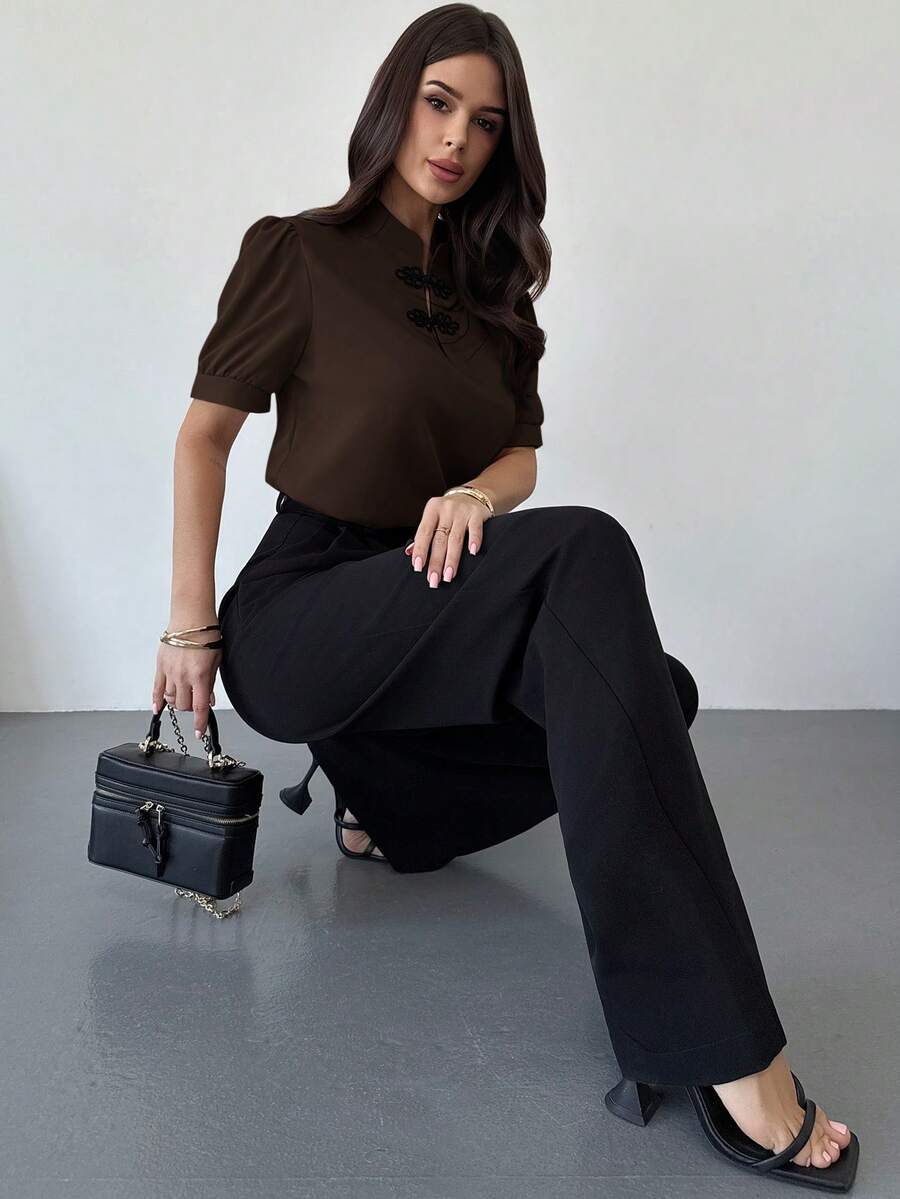 SHEIN Firerie بلوز  بأكمام منتفخة وأزرار وألوان بلون قهوة بني