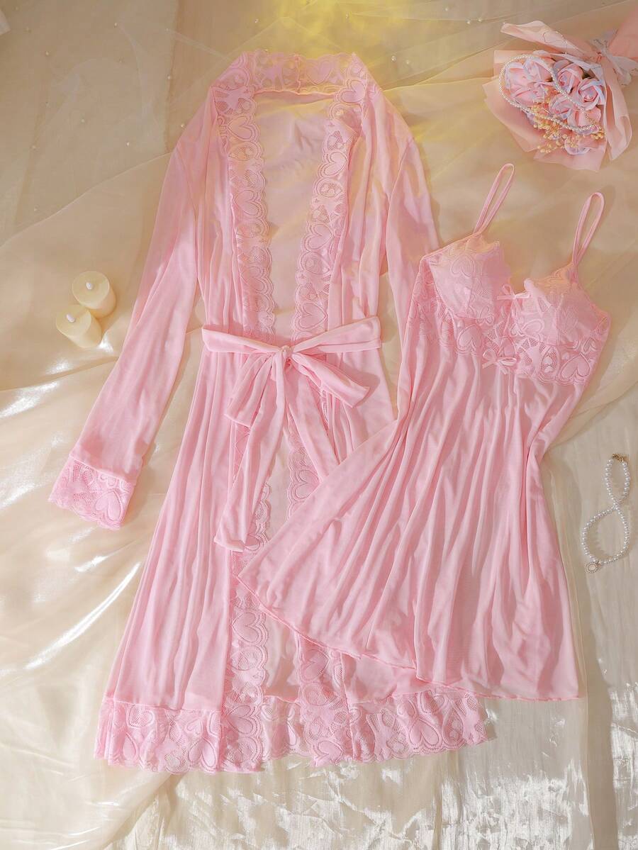 SHEIN DelicateAllure فستان نوم وردي من الدانتيل وروب أنيق