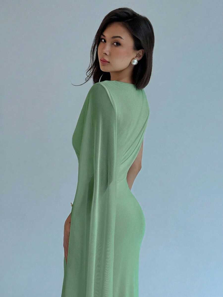 SHEIN Aloruh فستان سادة بطيات وياقة غير متماثلة بلون أخضر
