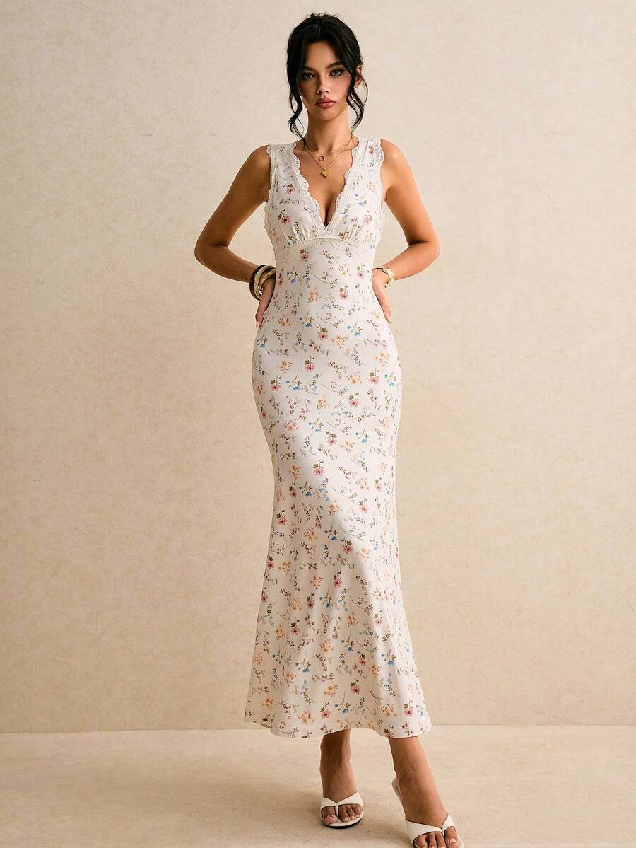 SHEIN Poéselle فستان بدون أكمام بتصميم ذيل سمكة مزين بزهور صغيرة