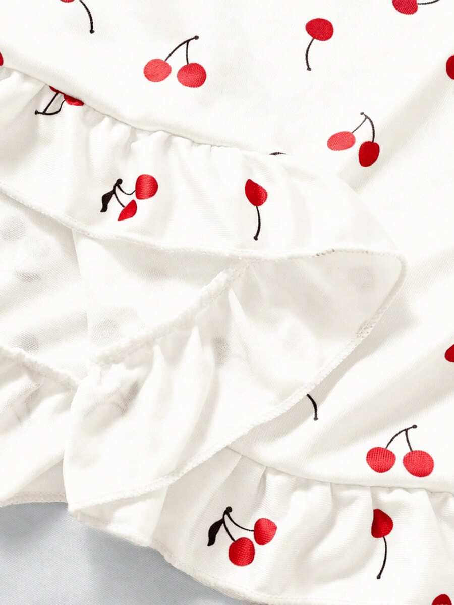 SHEIN فستان نوم أبيض بطبعة زهور الكرز بحمالات رفيعة وكشكشة