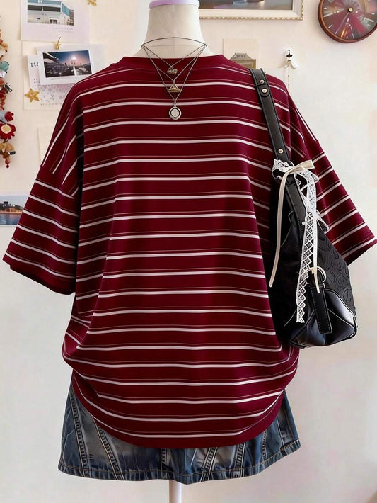 SHEIN Lalippa تي شيرت نسائي كاجوال مطبوع بخطوط
