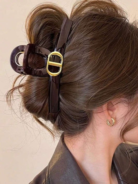 SHEIN مشبك شعر بني أنيق