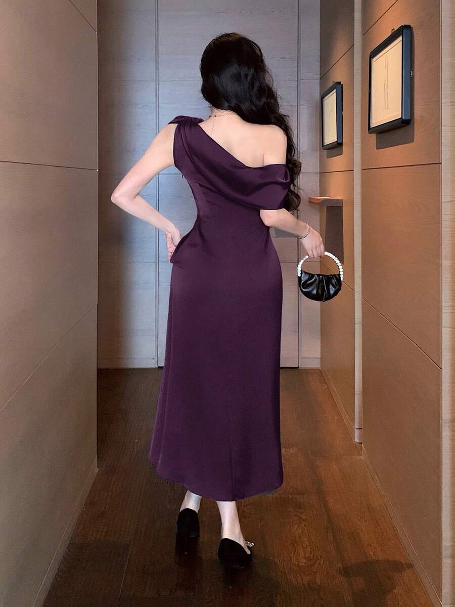 SHEIN فستان ماكسي طويل بلون أرجواني