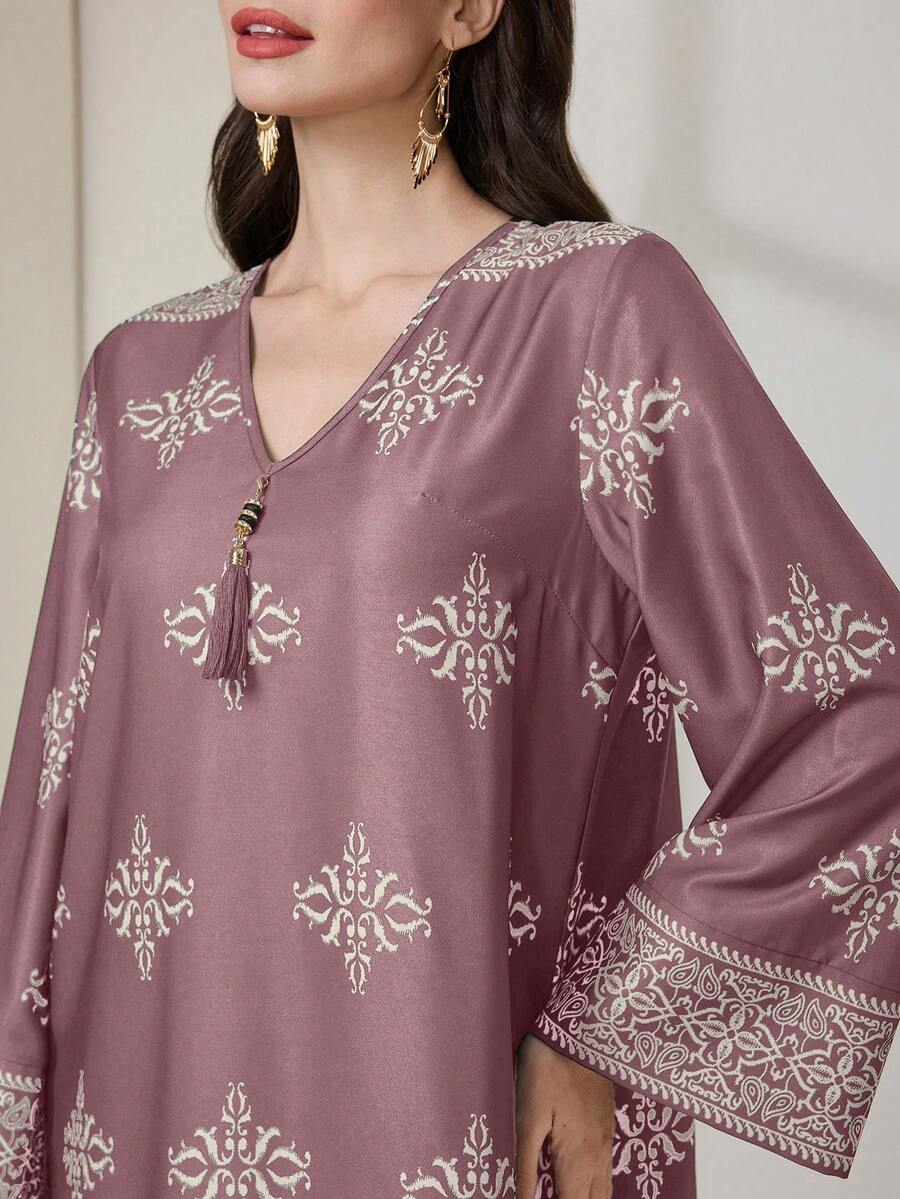 SHEIN Al Najma فستان ماكسي عربي فضفاض بطبعة زهرية وأكمام طويلة
