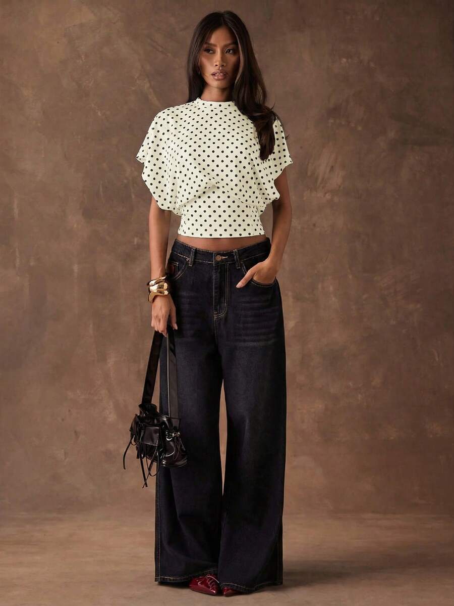 SHEIN BAE تي شيرت بطبعة نقاط مع خصر مجعد بلون مشمشي