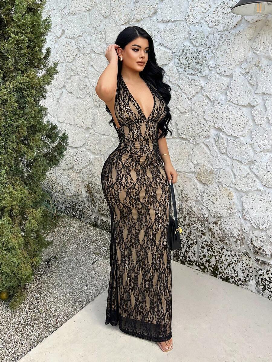 SHEIN SXY فستان أسود برقبة هالتر ودانتيل زهري وحافة حورية البحر وظهر مكشوف