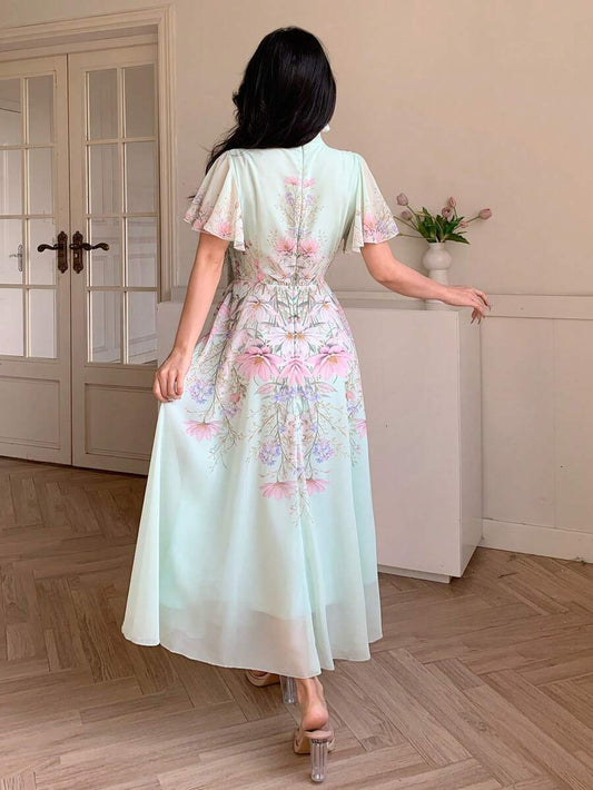 SHEIN Modelyn فستان بطبعة زهور بربطة خصر