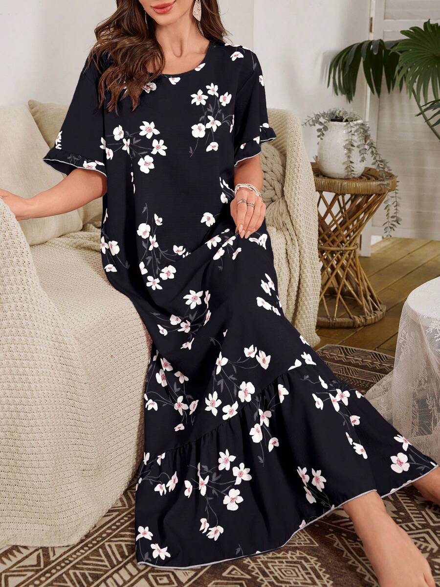 SHEIN Serenescape فستان نوم أسود طويل بطبعة زهور وحافة مجعدة