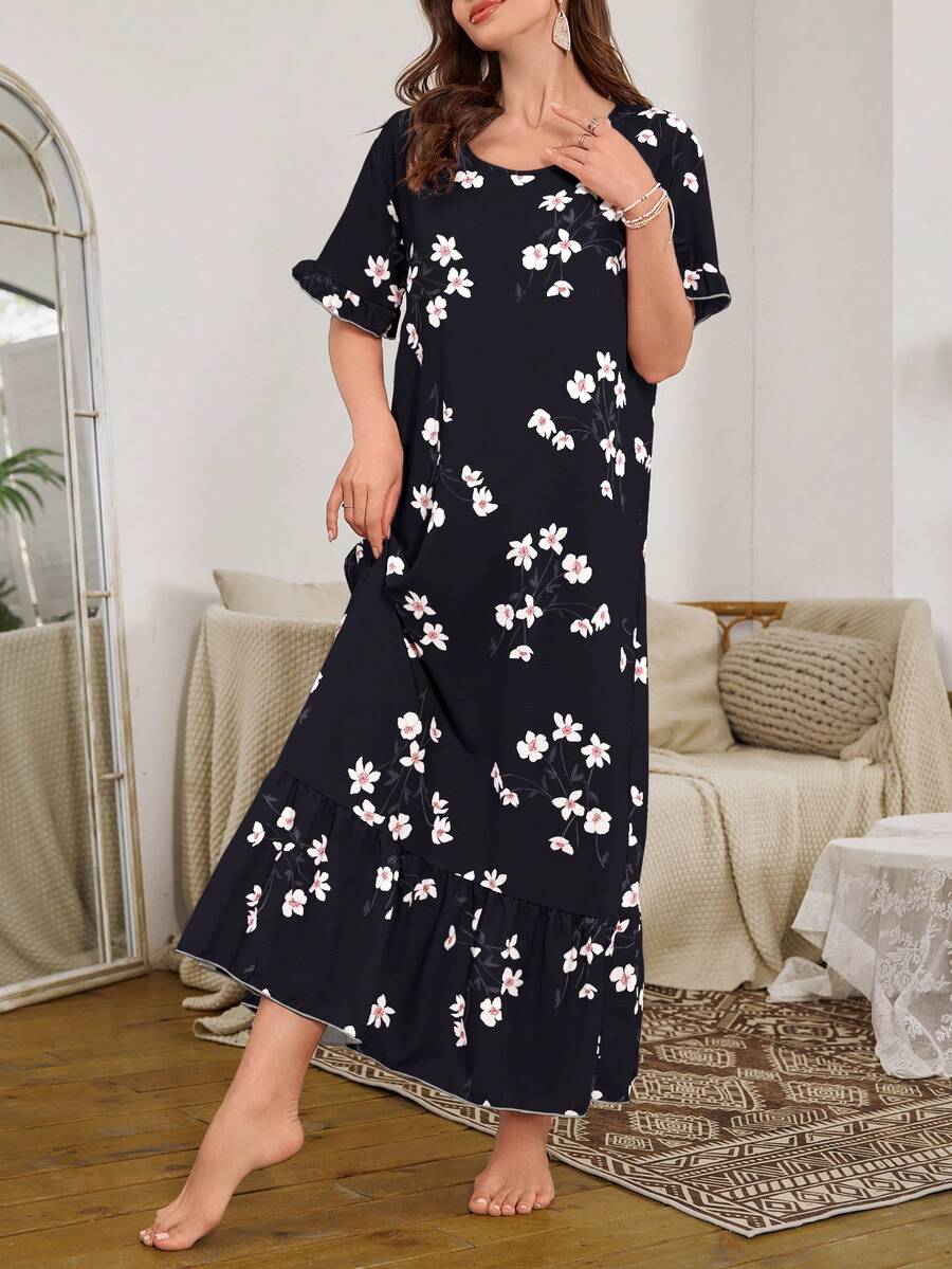 SHEIN Serenescape فستان نوم أسود طويل بطبعة زهور وحافة مجعدة