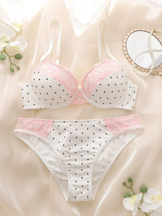 SHEIN DelicateAllure طقم لانجري 2 قطعة من الدانتيل بسلك داعم وتصميم جذاب