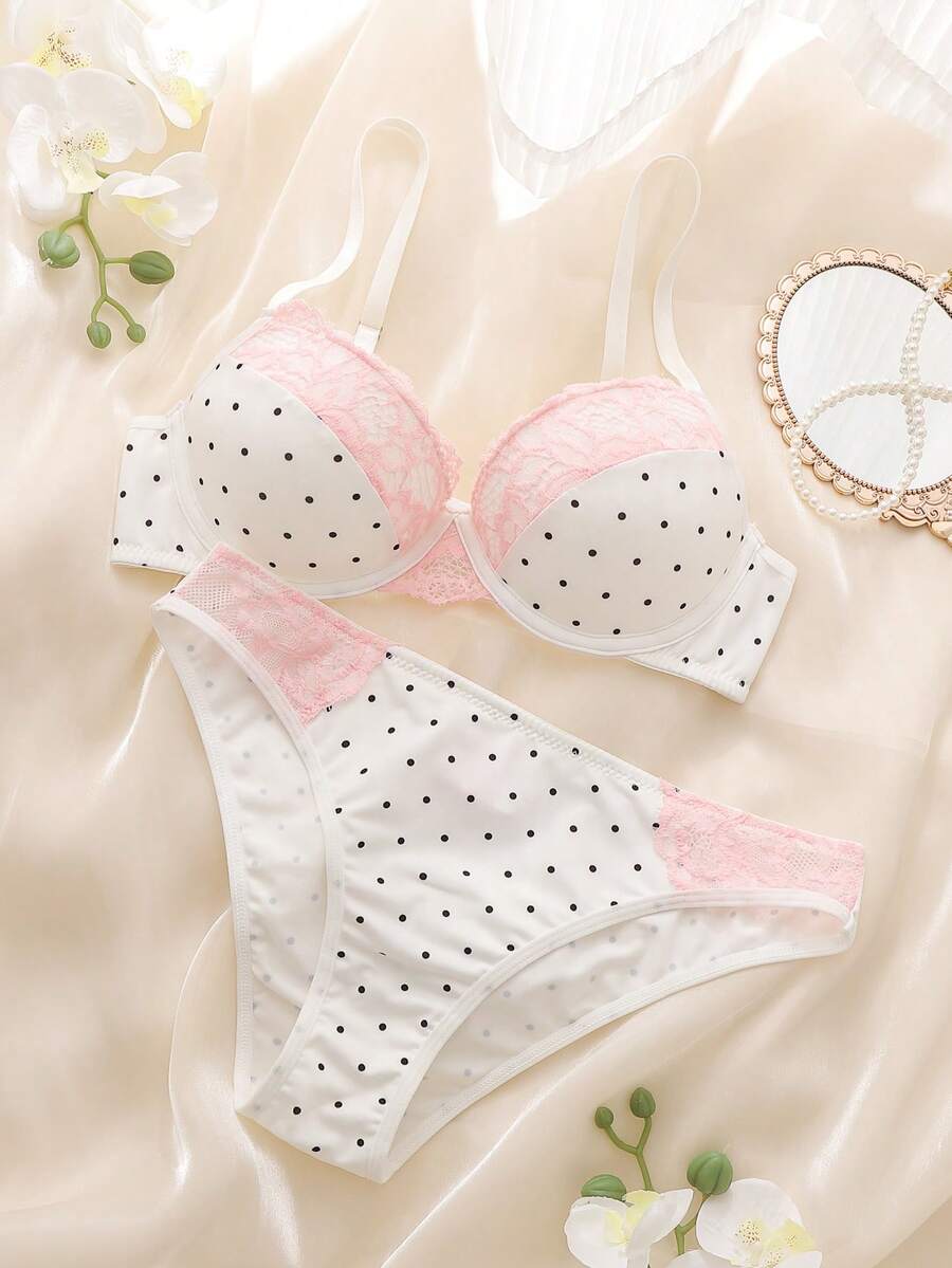 SHEIN DelicateAllure طقم لانجري 2 قطعة من الدانتيل بسلك داعم وتصميم جذاب
