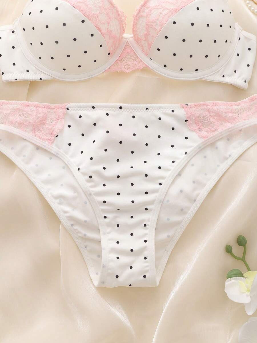 SHEIN DelicateAllure طقم لانجري 2 قطعة من الدانتيل بسلك داعم وتصميم جذاب