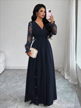 SHEIN Elenzya فستان أنيق بياقة عميقة وتطريز دانتيل وشق جانبي