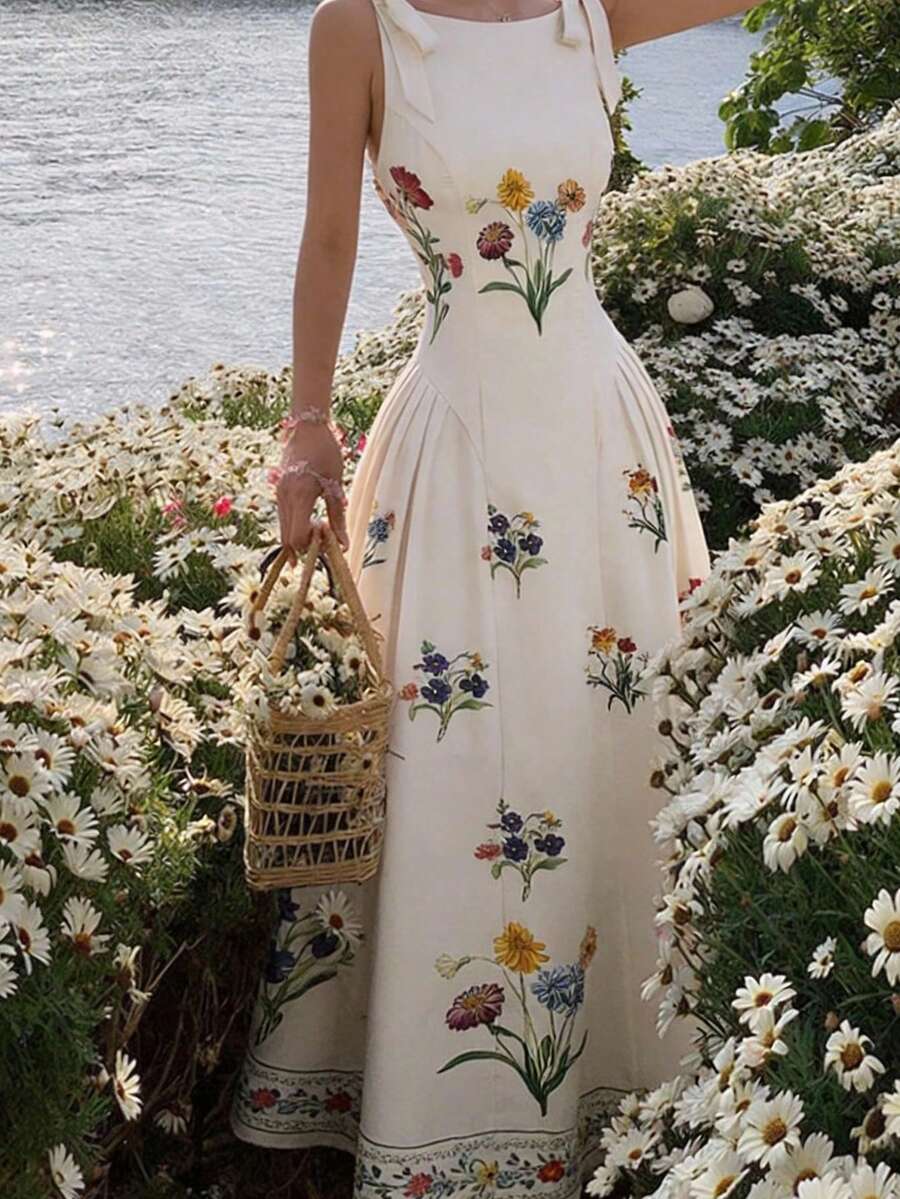 SHEIN MOD فستان مطبوع بالأزهار بتصميم خصر محدد مزين بفيونكة