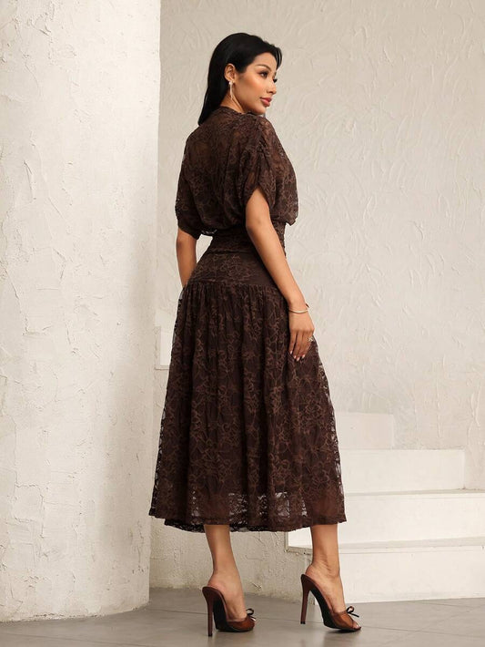SHEIN Modelyn فستان متوسط الطول بياقة قارب مكشكش الخصر